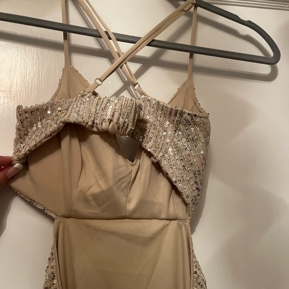 Hello molly maxi dress! - Picture 4 of 6